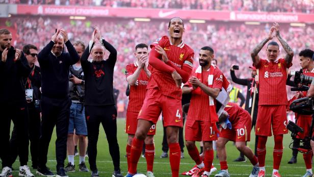 Premier League - Liverpool v Tottenham Hotspur Premier League - Liverpool v Tottenham Hotspur