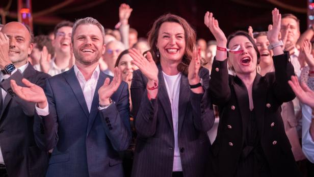 Reportage: Pinker Jubel nach einer Zitterpartie