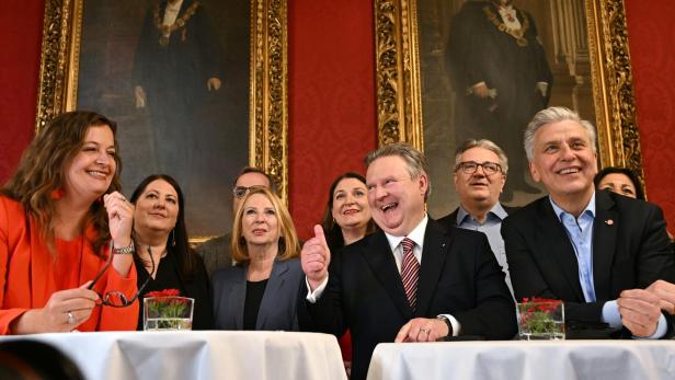 Nach Wien-Wahl: SPÖ führt Sondierungsgespräche mit Grünen, Neos und ÖVP