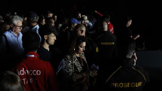 Finster: Massiver Stromausfall beim Turnier in Madrid