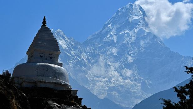 NEPAL-EVEREST Tragödie in Nepal: Salzburger Unternehmer starb auf der Ama Dablam