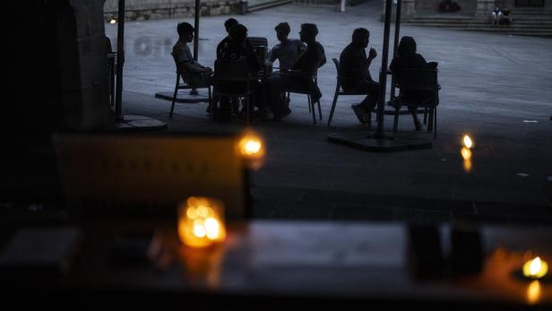 Spain and Portugal hit by massive power blackout Blackout in Spanien und Portugal: Cyberangriff wird derzeit ausgeschlossen