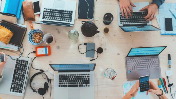Warum lokale Optimierung die Zukunft ist: Wenn SEO Agenturen zu GEO Agenturen werden