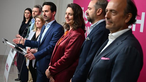 PK NACH GREMIENSITZUNG DER NEOS: LÖSCHEL / KERN / EMMERLING / WIEDERKEHR / ARAPOVI? / ORNIG / GARA