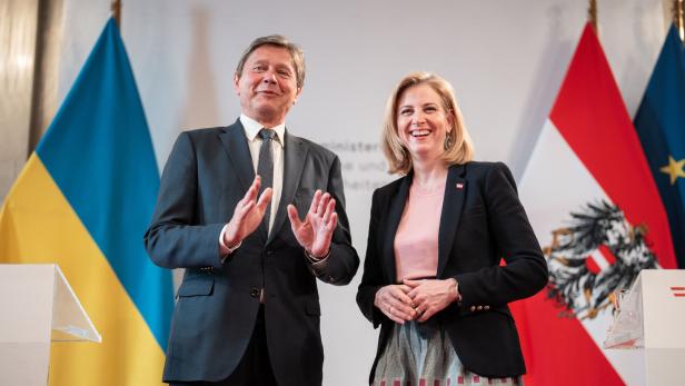 MEDIENTERMIN ZUR BEAUFTRAGUNG DES SONDERKOORDINATORS FÜR DEN UKRAINE-WIEDERAUFBAU: ANZENGRUBER / MEINL-REISINGER