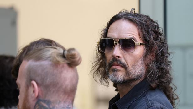 Russell Brand Russell Brand
