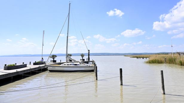 ++ THEMENBILD ++ BURGENLAND: NEUSIEDLER SEE