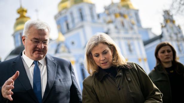 ++ HANDOUT ++ AUSSENMINISTERIN MEINL-REISINGER IN DER UKRAINE: SYBIHA / MEINL-REISINGER ++ HANDOUT ++ AUSSENMINISTERIN MEINL-REISINGER IN DER UKRAINE: SYBIHA / MEINL-REISINGER