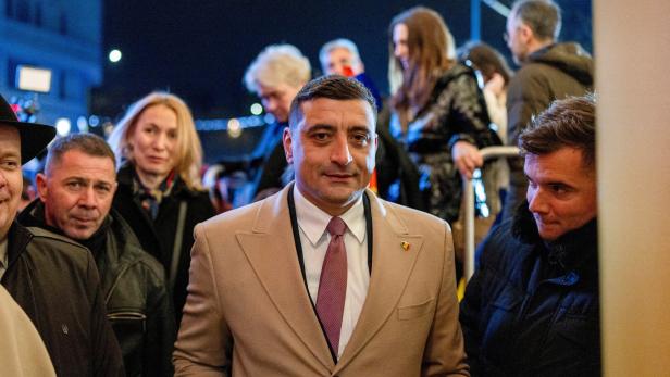 FILE PHOTO: Romanian Simion poised to win presidency following annulled ballot FILE PHOTO: Romanian Simion poised to win presidency following annulled ballot