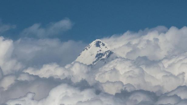 NEPAL-MOUNTAIN-MAKALU NEPAL-MOUNTAIN-MAKALU