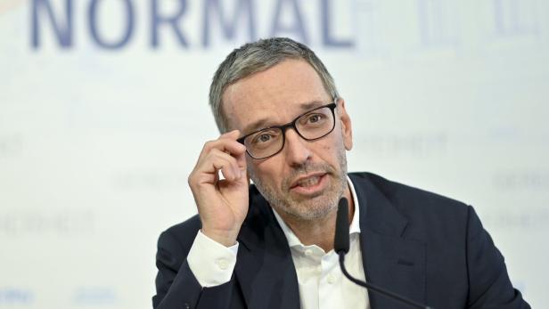 CORONA: FPÖ-PRESSEKONFERENZ ZU AKTUELLEN MASSNAHMEN