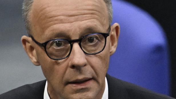 GERMANY-POLITICS-PARLIAMENT-ELECTION-CHANCELLOR