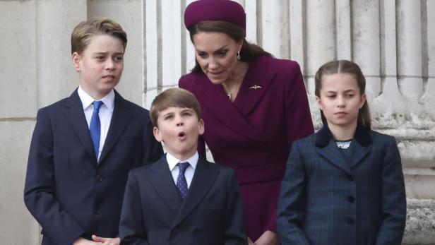 Prinzessin Kate mit Prinz George, Prinz Louis und Prinzessin Charlotte