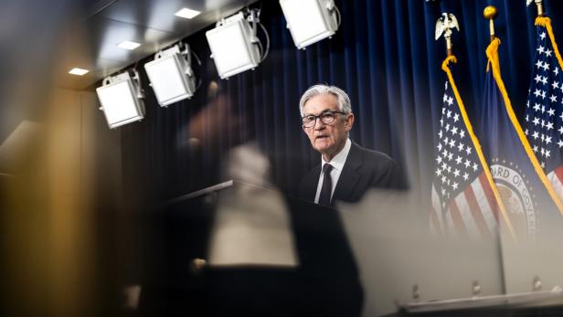 Fed Chair Powell announces no changes to interest rates Fed Chair Powell announces no changes to interest rates
