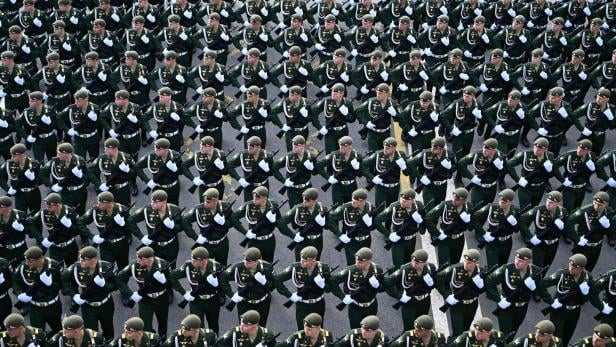 Mit einer großen Militärparade in Moskau begeht Russland immer am 9. Mai den „Tag des Sieges“ über Nazi-Deutschland.