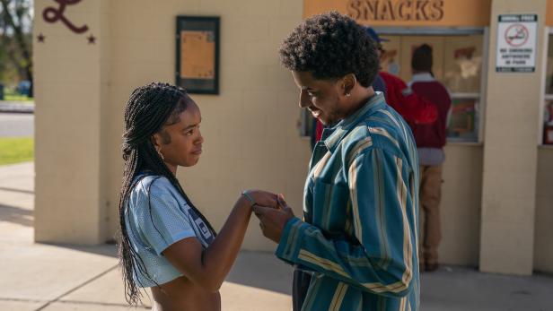 Netflix-Serie „Forever“: Keisha (Lovie Simone), Justin (Michael Cooper Jr.). 