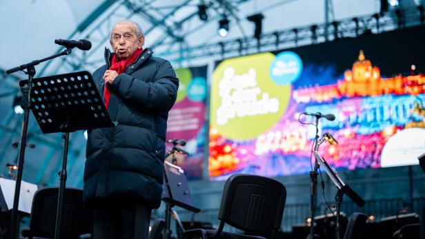 "FEST DER FREUDE": "GEMEINSAM FÜR EIN NIEMALS WIEDER" - ZUM GEDENKEN AN DIE OPFER UND DIE FREUDE ÜBER DIE BEFREIUNG VOM NATIONALSOZIALISMUS