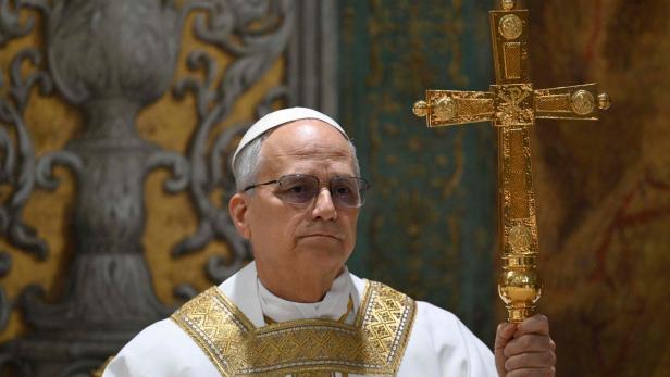 VATICAN-RELIGION-POPE