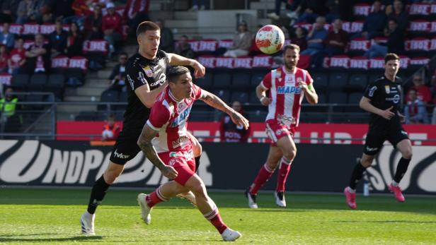 FUSSBALL: ADMIRAL BUNDESLIGA / QUALIFIKATIONSGRUPPE / 3. RUNDE: GAK - CASHPOINT SCR ALTACH Heißer Tanz: Altach und der GAK treffen einander im Ländle.