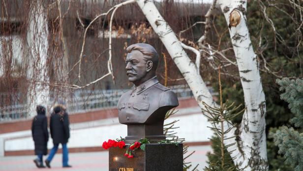 FILE PHOTO: New monument to Soviet leader Stalin unveiled to mark WW2 anniversary in Volgograd
