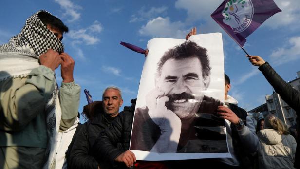 FILE PHOTO: Jailed Kurdish militant leader Ocalan calls on PKK to dissolve, pro-Kurdish DEM Party says FILE PHOTO: Jailed Kurdish militant leader Ocalan calls on PKK to dissolve, pro-Kurdish DEM Party says