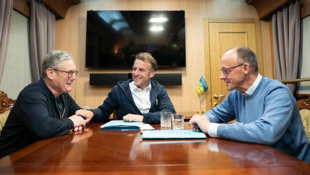 UKRAINE-EU-RUSSIA-CONFLICT-WAR