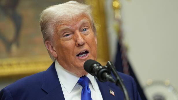 US President Trump signs an Executive Order lowering prescription drug costs