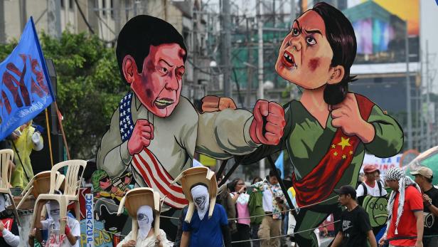 Der Machtkampf zwischen Ferdinand Marcos Jr. und Sara Duterte droht das Land in den Abgrund zu reißen