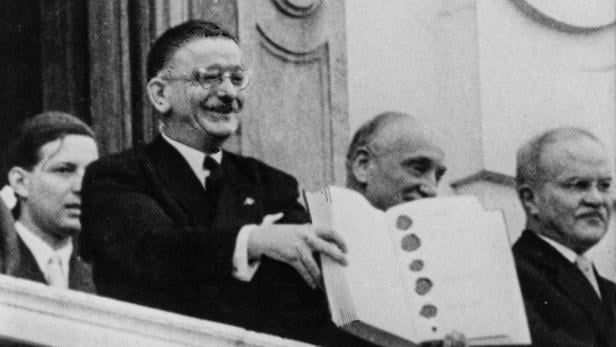 Unterzeichnung des Staatsvertrags 1955 Unterzeichnung des Staatsvertrags 1955