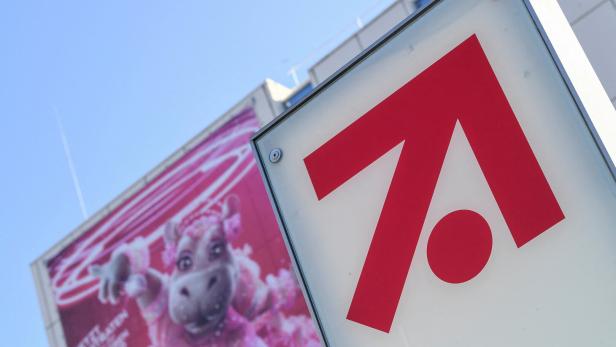 FILE PHOTO: The logo of German media company ProSiebenSat.1 is seen in front of the headquarters in Unterfoehring