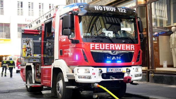 WIEN: POLIZEIERMITTLUNGEN NACH BRAND MIT TOTEM IN WIENER INNENSTADT