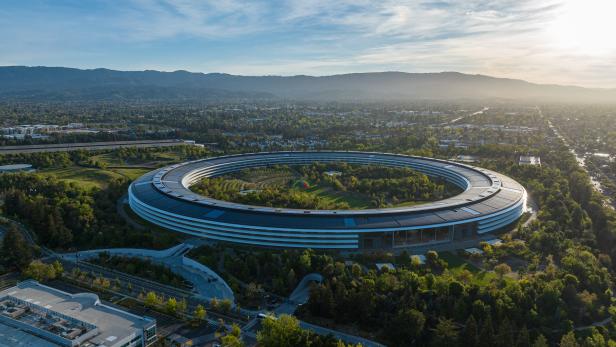 Der Apple Park Campus im Silicon Valley Der Apple Park Campus im Silicon Valley