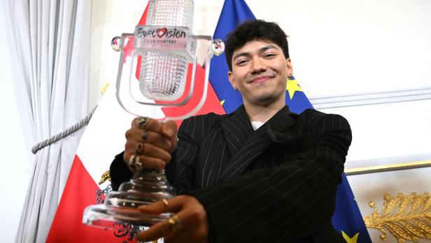 Eurovision Song Contest 2025: ESC-Seiger JJ (Johannes Pietsch) wird in Österreich empfangen.