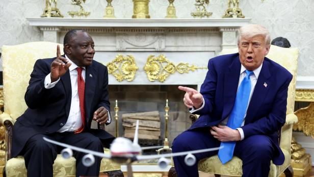 U.S. President Donald Trump meets South African President Cyril Ramaphosa at the White house