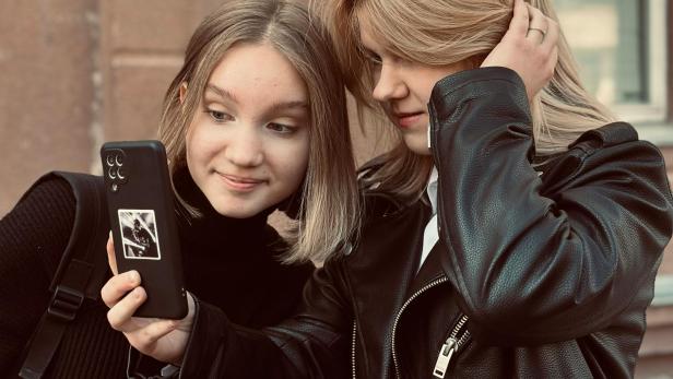 TikTok-Trend Beauty Blindness kann zu psychologischen Problemen führen.