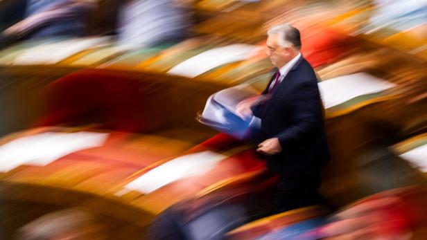 Hungarian parliament votes to start the withdrawal process from the International Criminal Court (ICC)