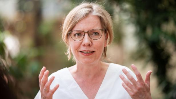 INTERVIEW MIT STV. GRÜNEN-KLUBOBFRAU LEONORE GEWESSLER