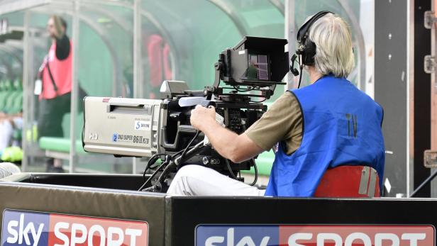 FUSSBALL: BUNDESLIGA-RECHTE AB 2018/19 EXKLUSIV BEI SKY FUSSBALL: BUNDESLIGA-RECHTE AB 2018/19 EXKLUSIV BEI SKY