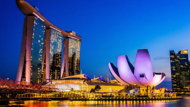 Marina Bay Sands and ArtScience Museum in Singapore after sunset