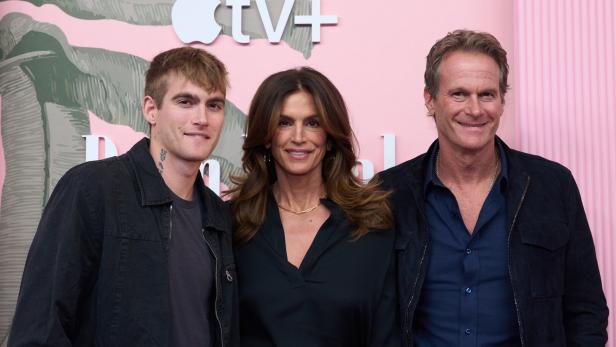 Cindy Crawford mit Sohn Presley und Ehemann Rande