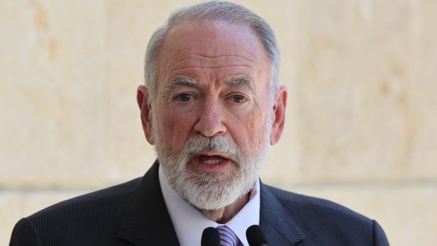 US Ambassador to Israel addresses the media in Jerusalem on Gaza humanitarian crisis Der US-Botschafter in Israel, Mike Huckabee.