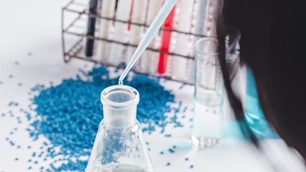 Produced from polymer plastic pellet factory. Petrochemical process for producing plastic pellet. Compound bead. polymerase chain reaction.