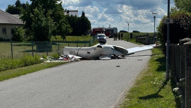 Abgestürztes Leichtflugzeug 