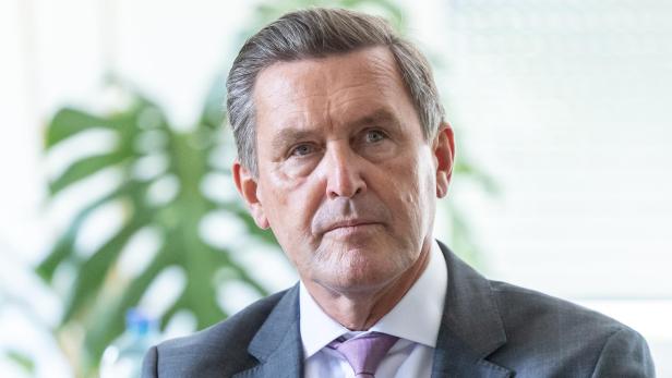 Infrastrukturminister Peter Hanke