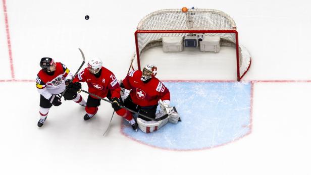 2025 IIHF Ice Hockey World Championship quarter-finals - Switzerland vs Austria