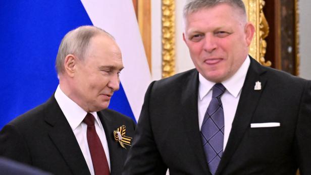 Russian President Vladimir Putin meets with Slovak Prime Minister Robert Fico at the Kremlin in Moscow Russian President Vladimir Putin meets with Slovak Prime Minister Robert Fico at the Kremlin in Moscow