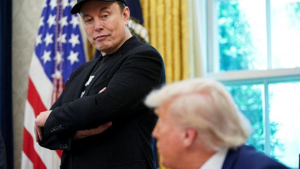 Donald Trump und Elon Musk im Oval Office.
