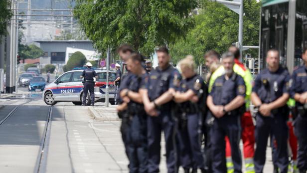 AUSTRIA-SHOOTING-SCHOOL