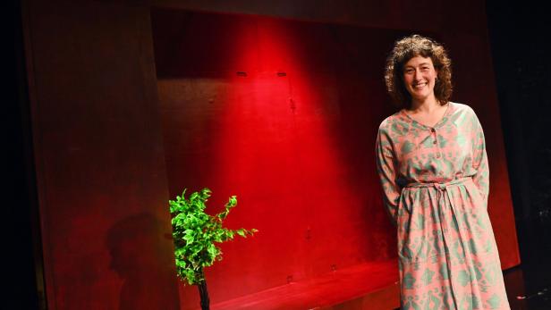 VORSTELLUNG DER NEUEN KÜNSTLERISCHEN LEITERIN DES TAG - THEATER AN DER GUMPENDORFER STRASSE: OSTERTAG VORSTELLUNG DER NEUEN KÜNSTLERISCHEN LEITERIN DES TAG - THEATER AN DER GUMPENDORFER STRASSE: OSTERTAG