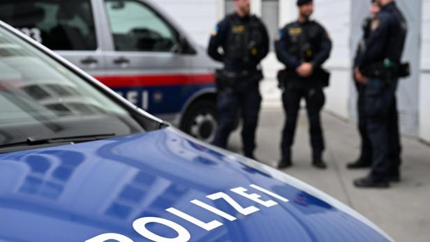 Nach mutmaßlichem Diebstahl in Penzing biss Mann einen Polizisten